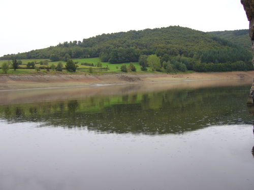 Lac de Villerest