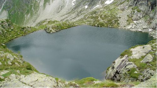 Le lac noir de Bassia