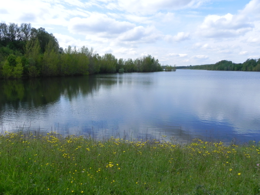 LAC DE LESCOUROUX