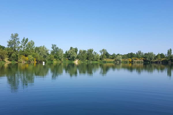 Le plan d'eau de Fourrières Hautes Le plan d'eau de Fourrières Hautes
